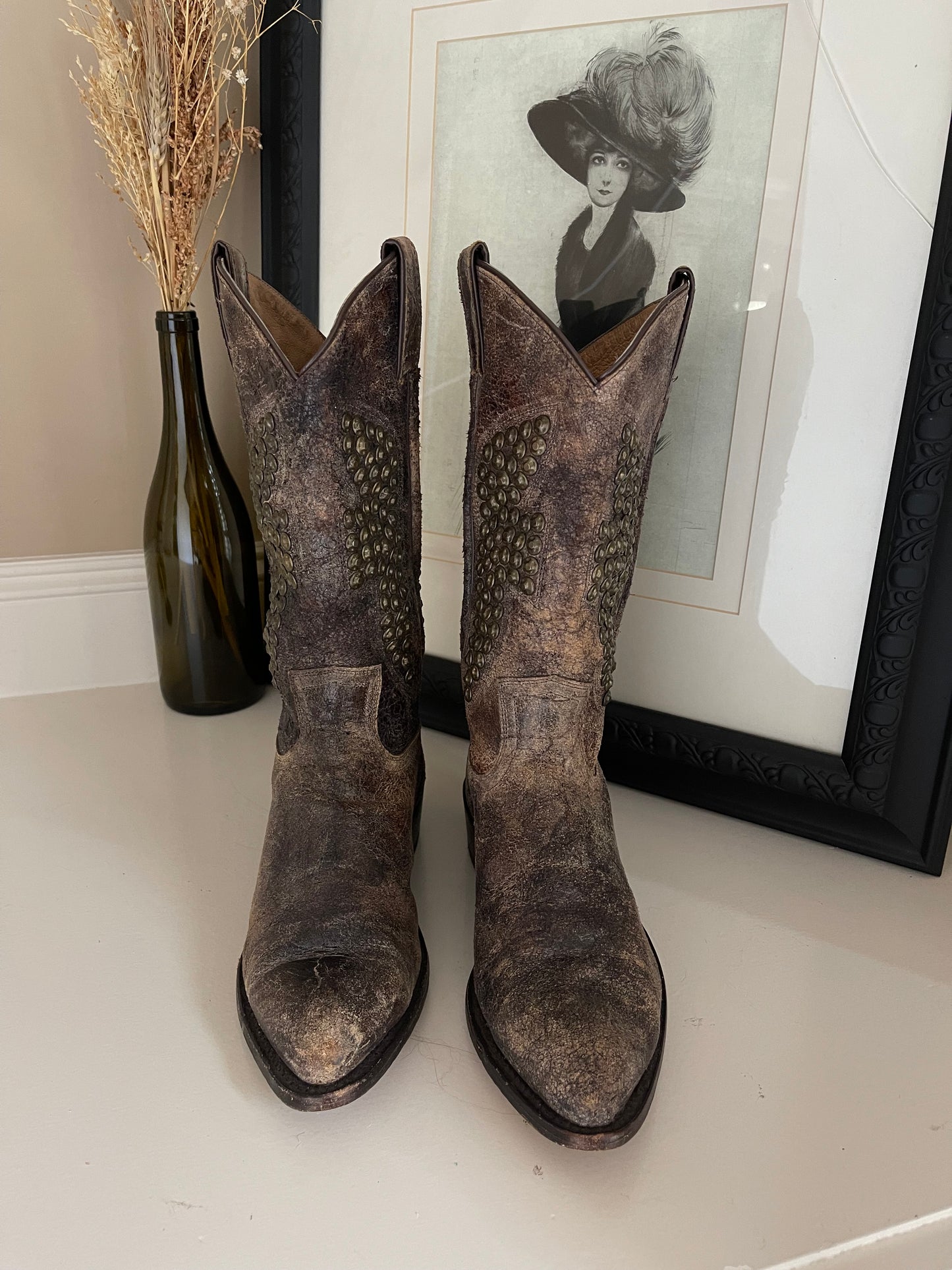 Frye Billy Hammered Studded Cowboy Boots - Size 9