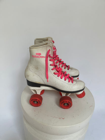 Vintage RollerDerby Pink and White Rollerskates - Size 7