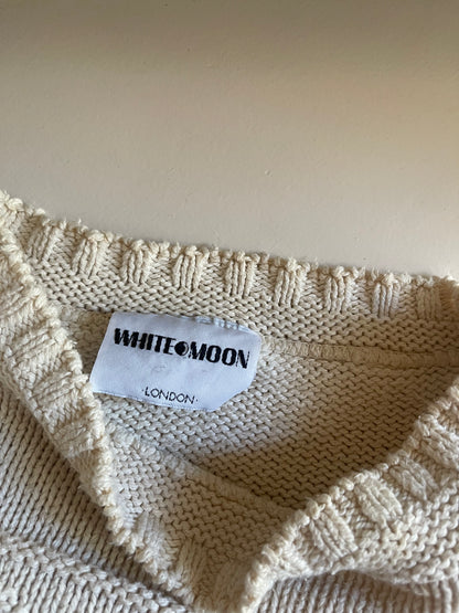 Vintage White Moon Knit Cream Crewneck Sweater