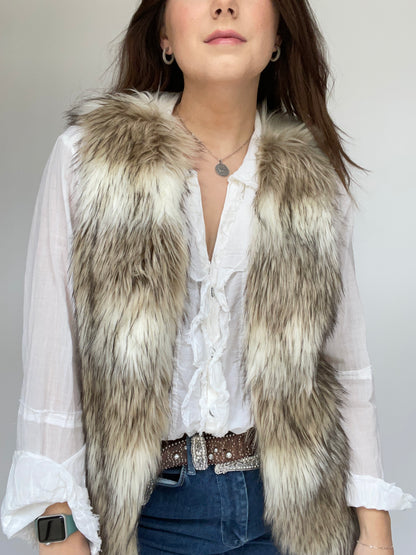 Skies Are Blue Faux Fur Vest - Women’s Size Large