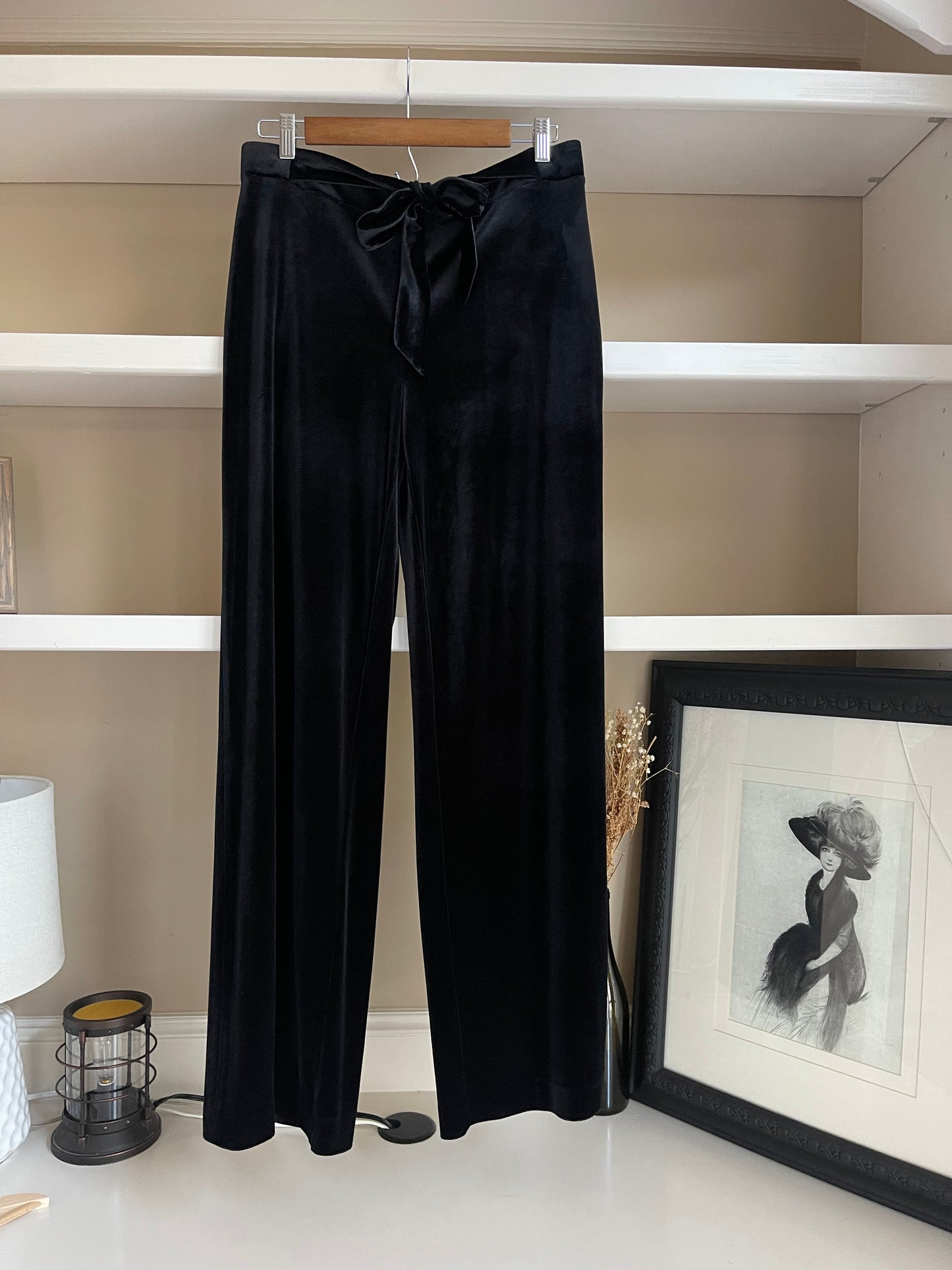 Calvin Klein Black Velvet High Waisted Wide Leg Pants - Size Medium