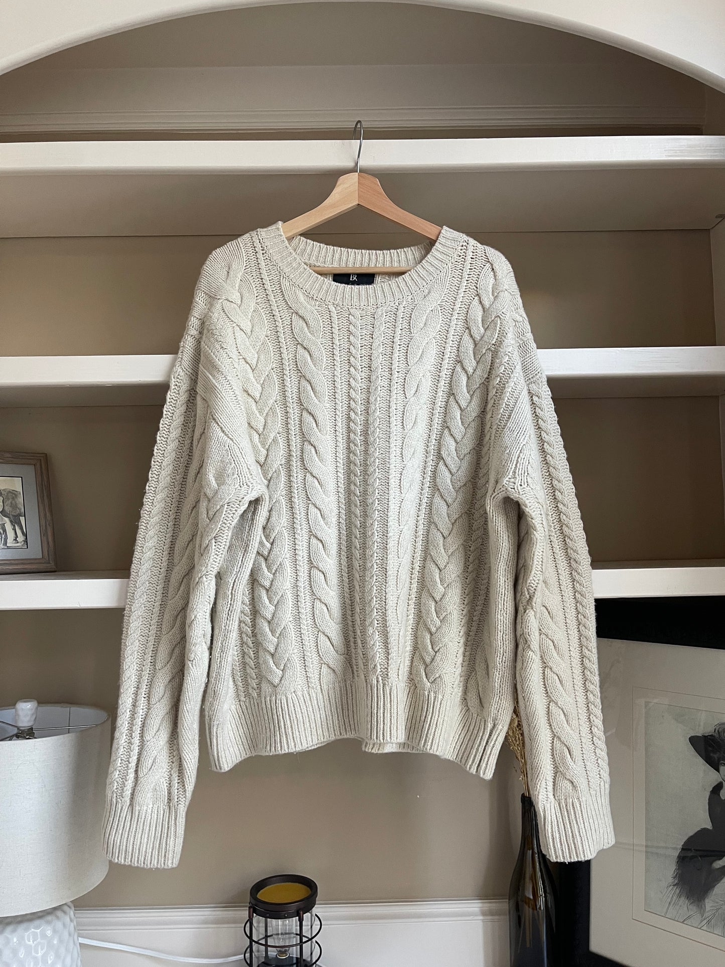 Banana Republic Oatmeal Cable Knit Merino Wool Sweater - Size Medium