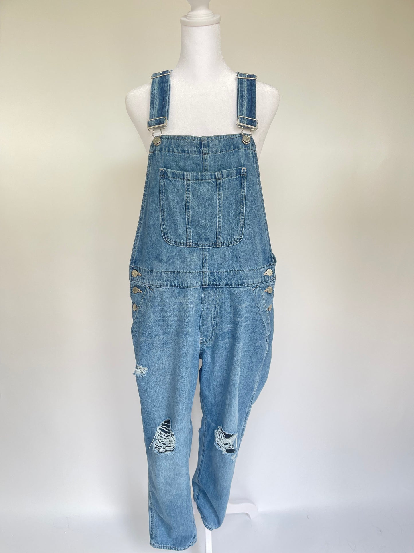 Gap Distressed Overalls - Medium Wash Size M