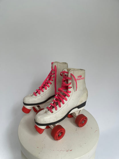 Vintage RollerDerby Pink and White Rollerskates - Size 7