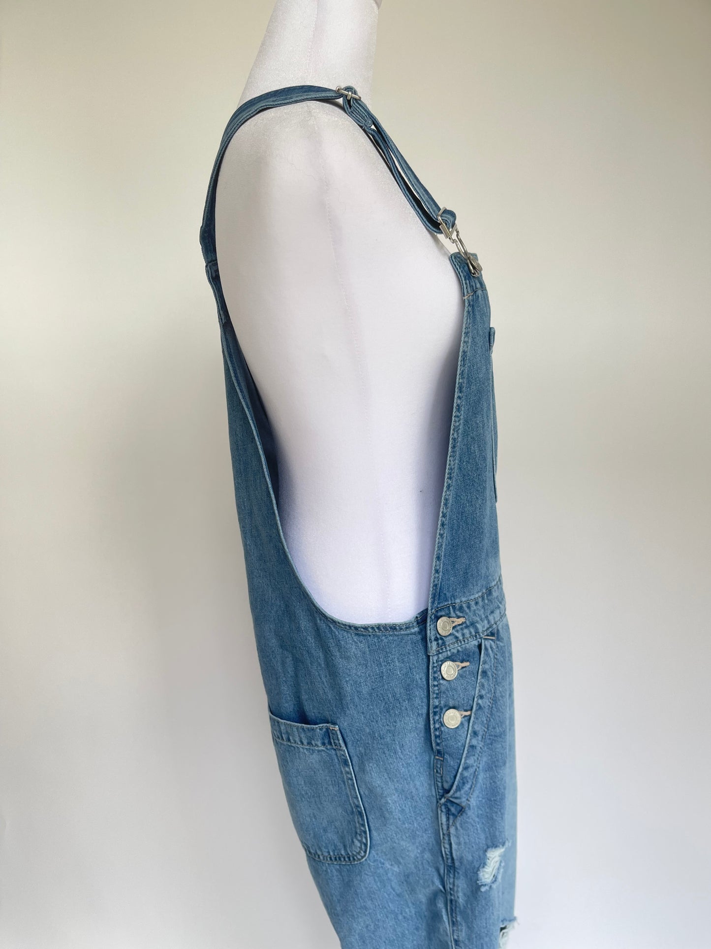 Gap Distressed Overalls - Medium Wash Size M