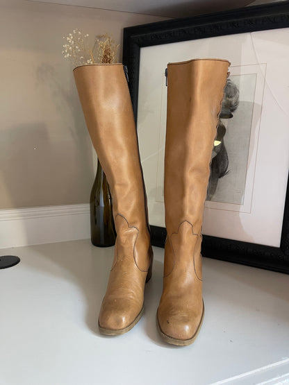 Vintage Tall Tan Leather Boots - Size 7.5