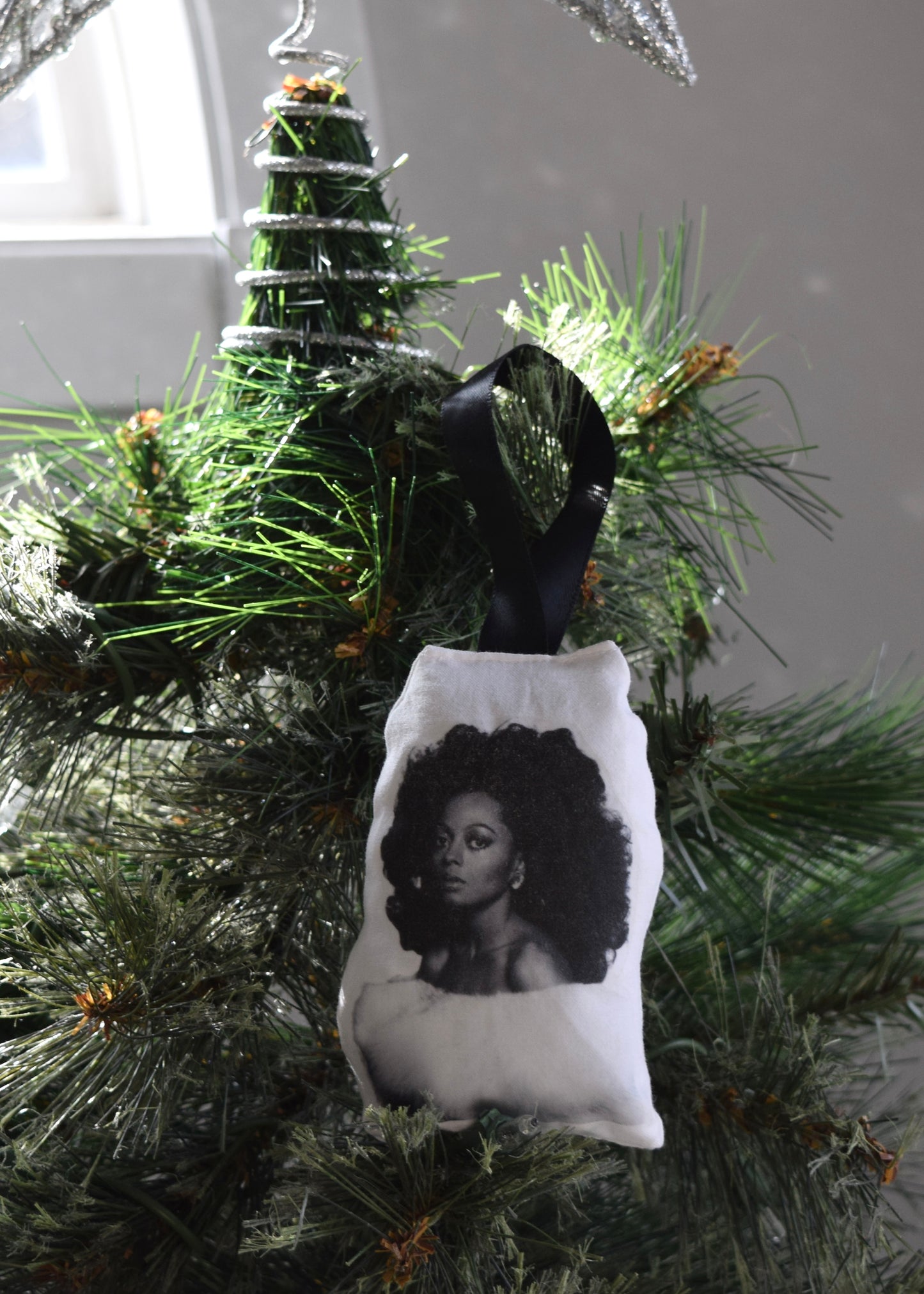 Diana Ross Ornament